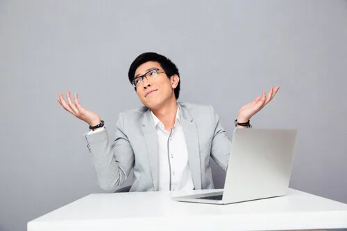 相手のことを理解できない男性の様子