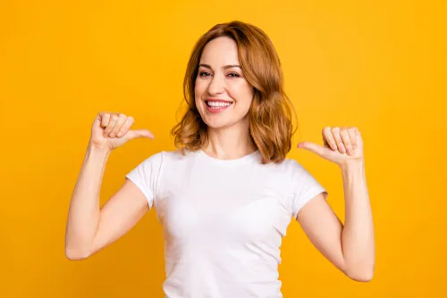 自分が大好きで自信がある女性