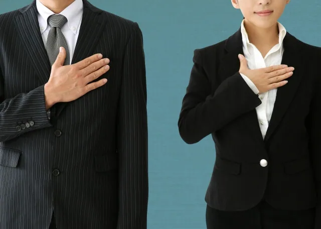 仕事で怒られても前向きに捉えている男女