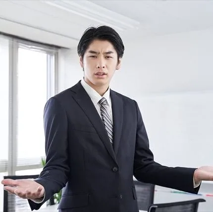 考えている顔