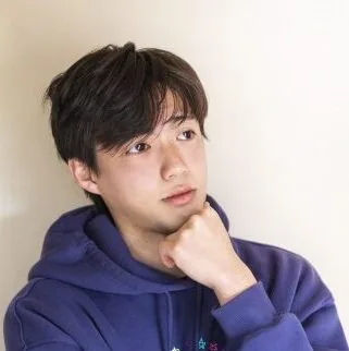 考えている顔