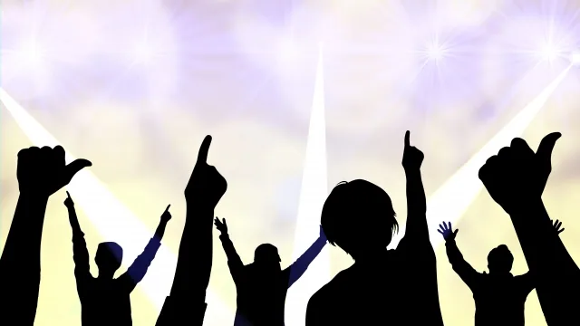 推しかつでコンサートに行っている人たち