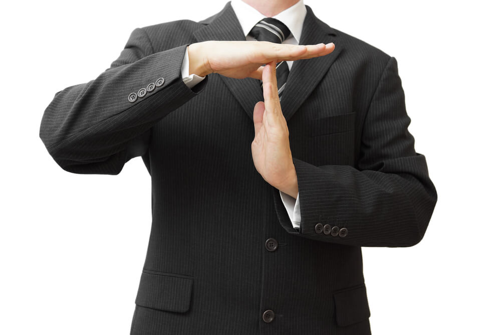 自分を責めないというジェスチャー