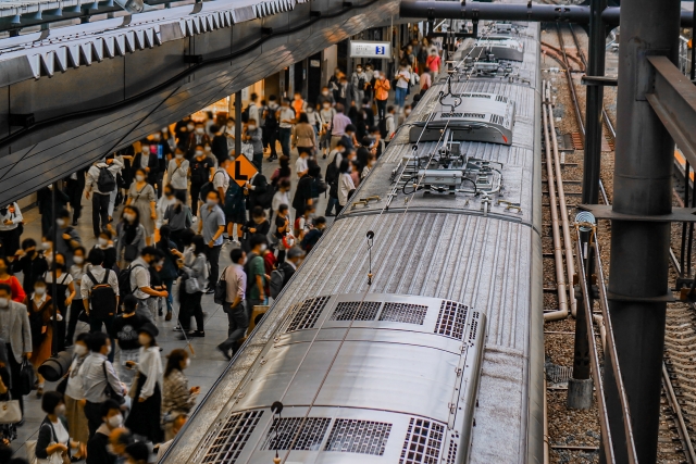 電車が混む神奈川